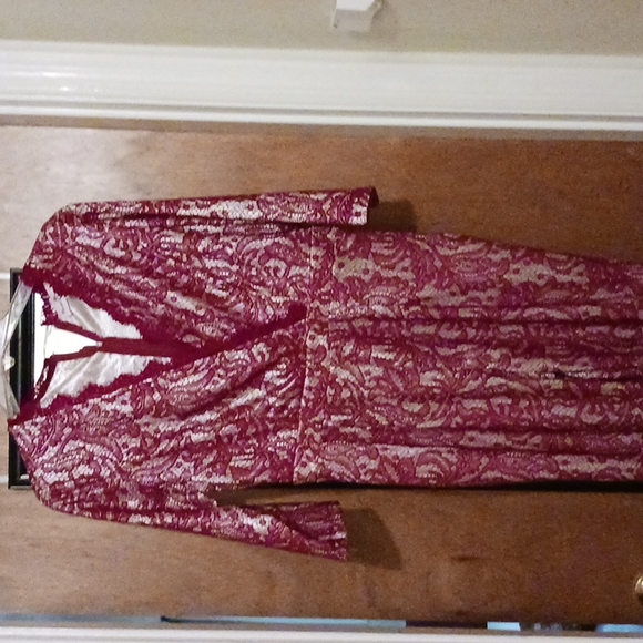 Jumper - Picture 2 of 2